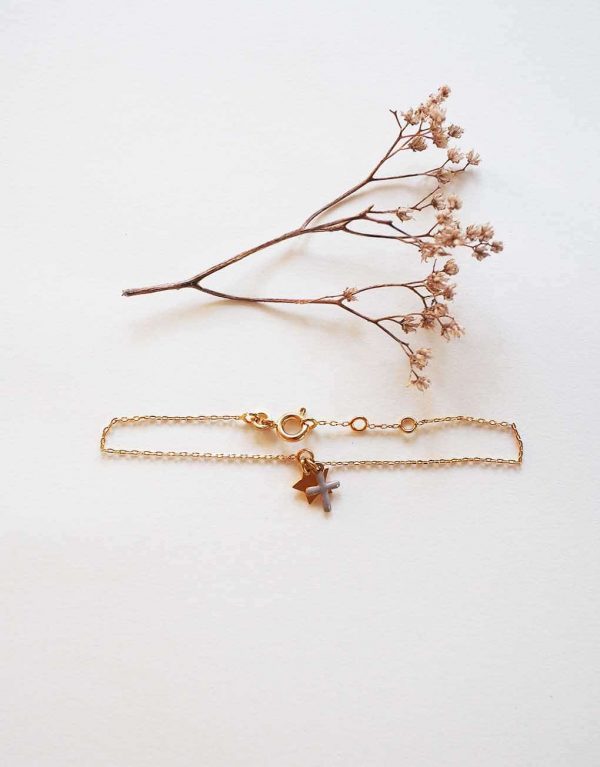Bracelet étoile et croix émaillée grise - Guila Paris