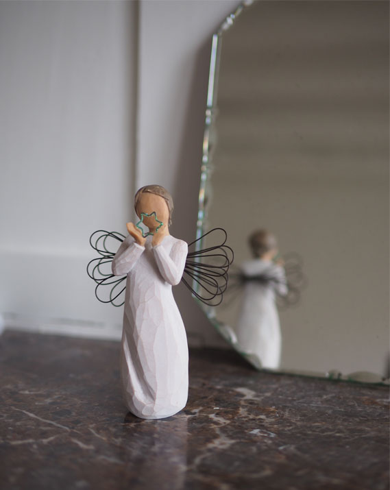 catho-retro-Figurine-Ange-portant-lEtoile-de-Noel