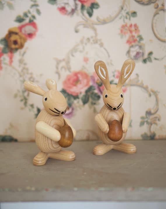 lot de 2 figurines lapins de Pâques en bois