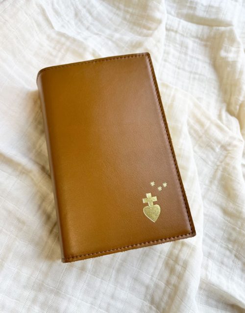 Bible de Jérusalem en cuir doré - Catho Rétro X Barnabé aime le café