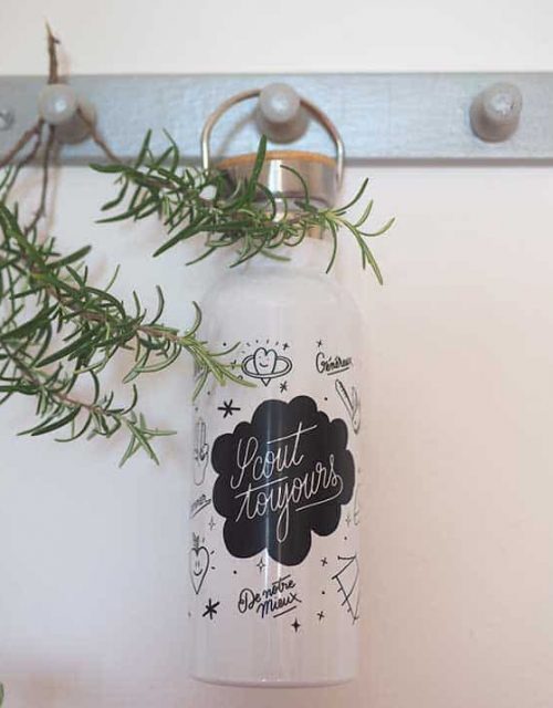 gourde scout catho retro