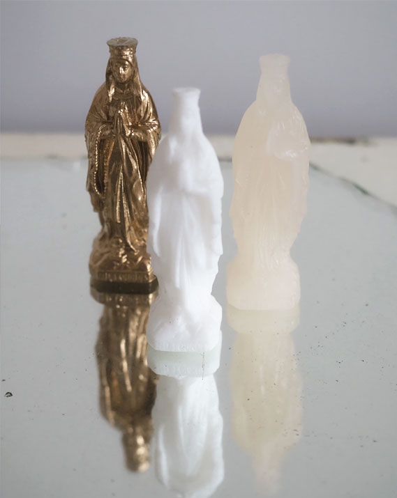 Coffret de 3 statuettes Sainte Vierge en cire - OR