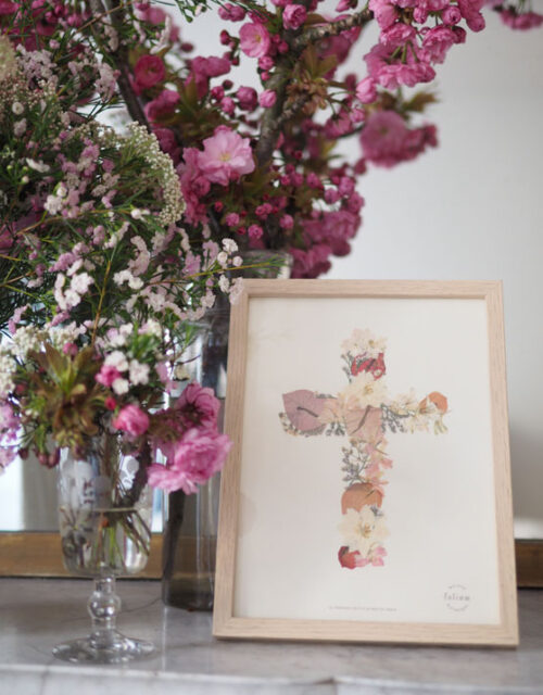 Herbier croix en Fleurs | Catho Rétro x Folium
